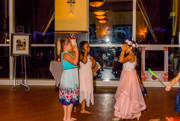 ©2018 Candid Memories By Ken Frazier