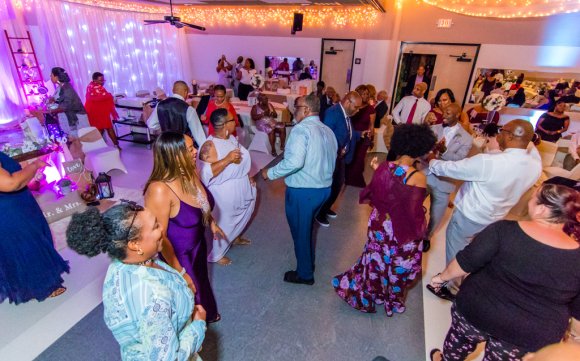 ©2019 Candid Memories By Ken Frazier