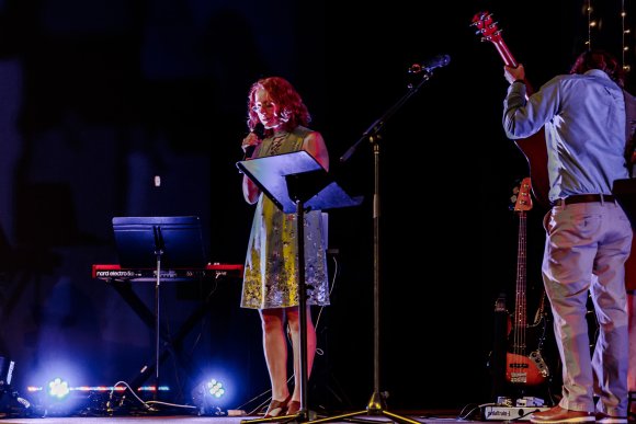 © Candid Memories By Ken Frazier