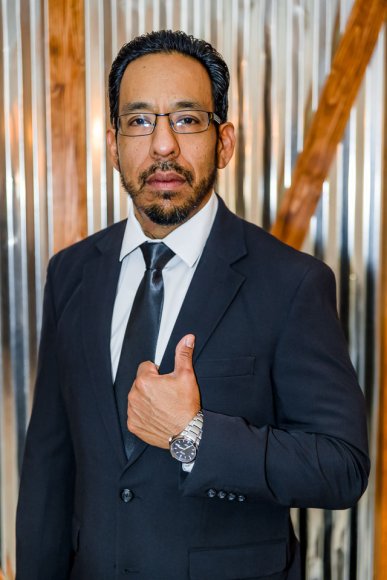 © Candid Memories By Ken Frazier