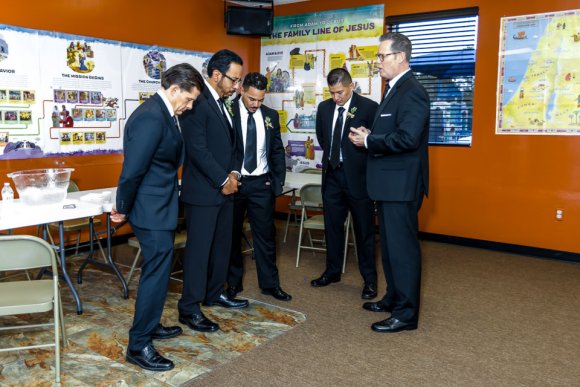 © Candid Memories By Ken Frazier