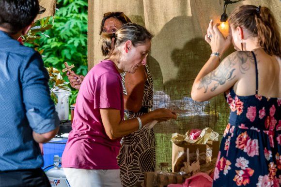 Â© Candid Memories By Ken Frazier