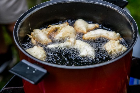 Â© Candid Memories By Ken Frazier