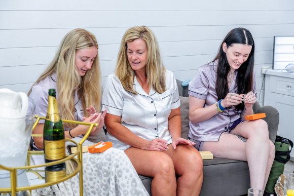 Â© Candid Memories By Ken Frazier