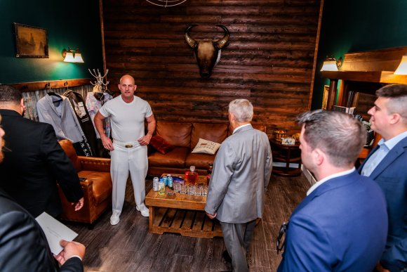 Â© Candid Memories By Ken Frazier